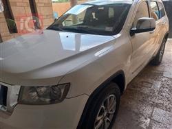 جیپ گراند شیرۆکی